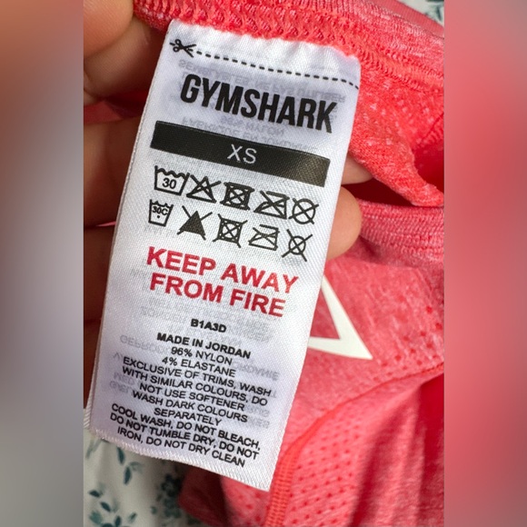 Gymshark vital crop top and leggings set - Picture 15 of 16